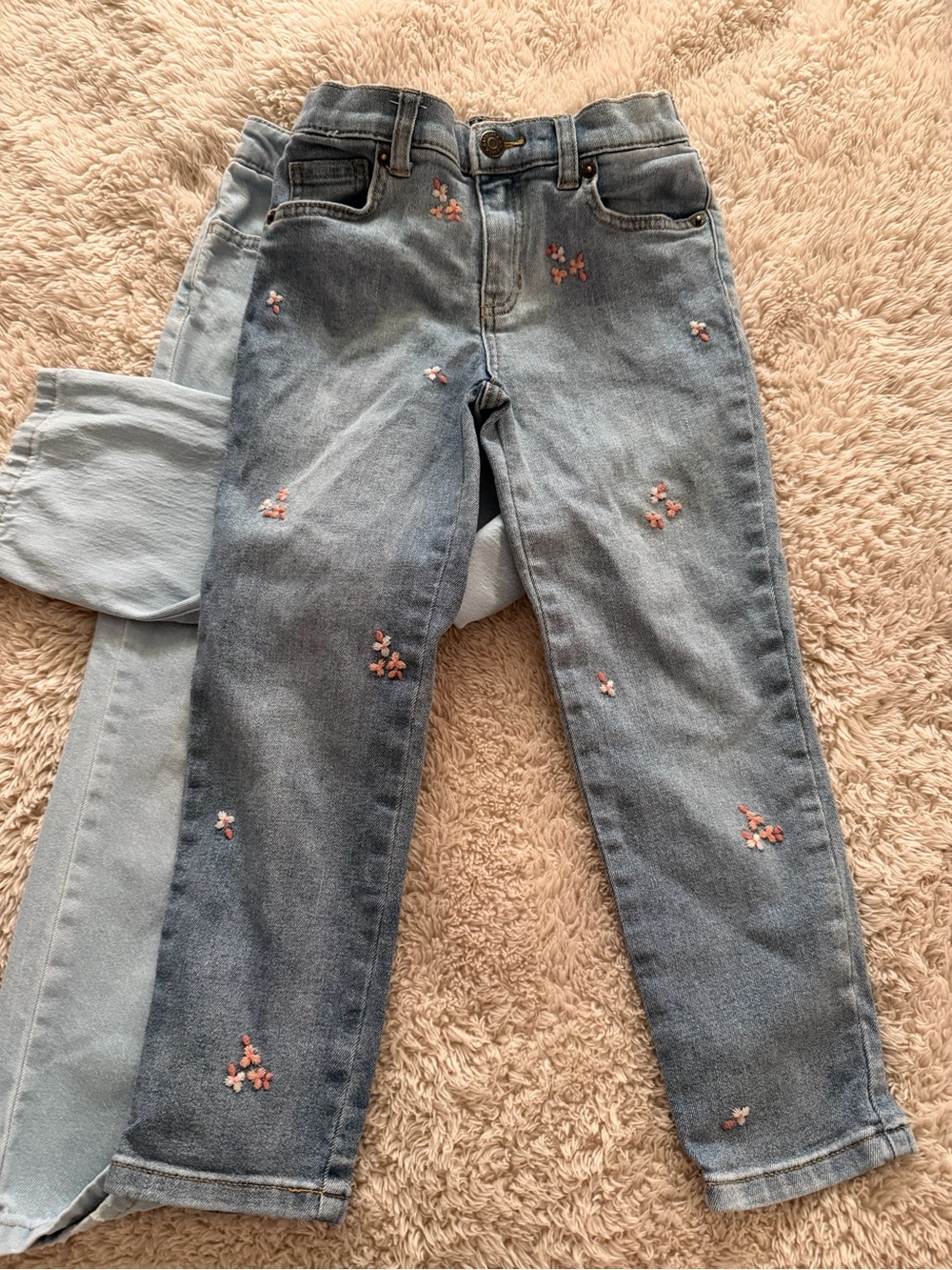 Cat & Jack Light Blue Girls Jeans bundle - size 6